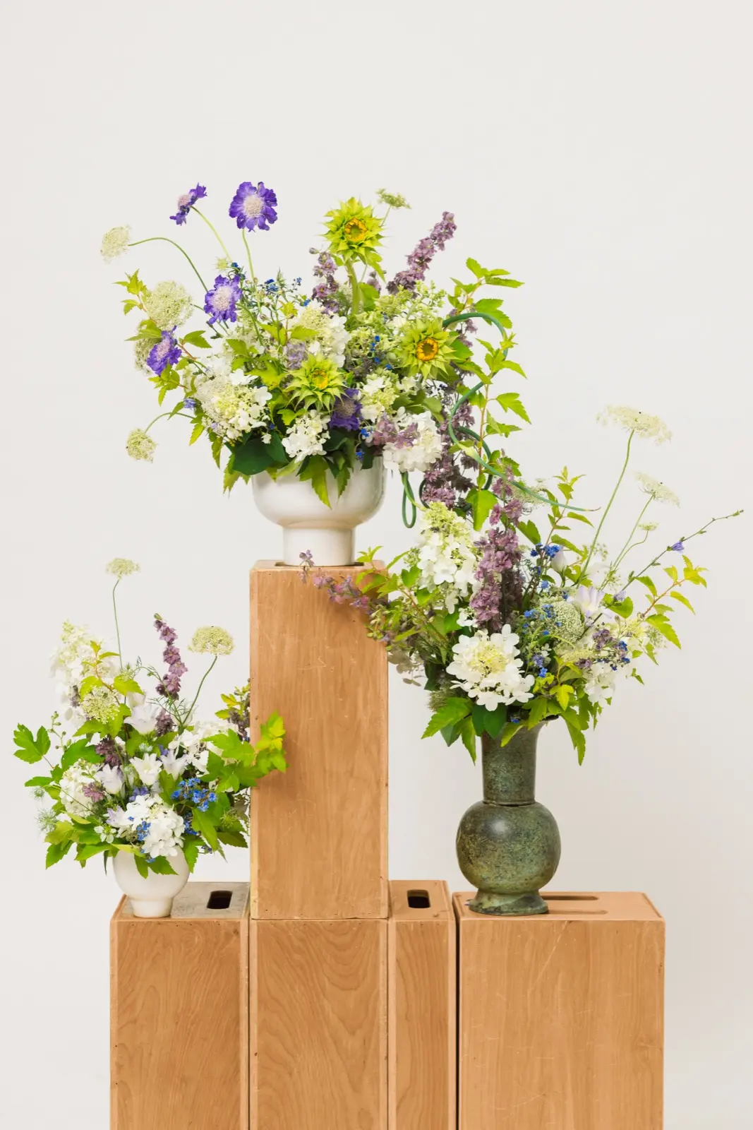 Floral arrangement by Blossomer Floral