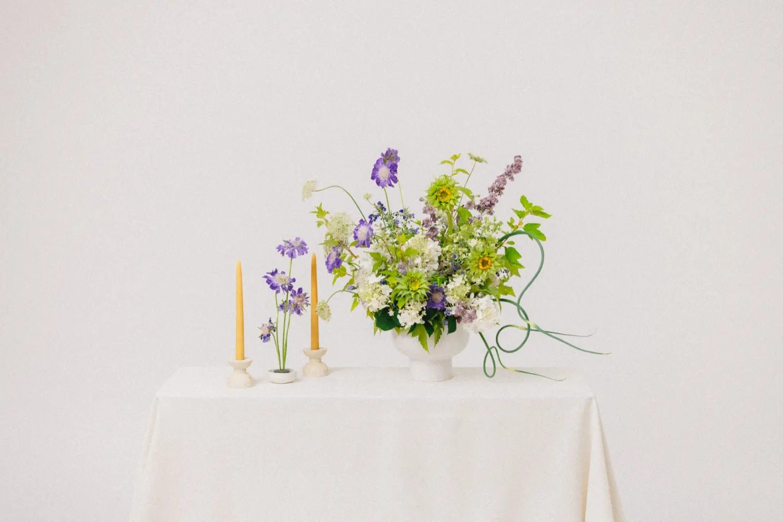 Floral arrangement by Blossomer Floral