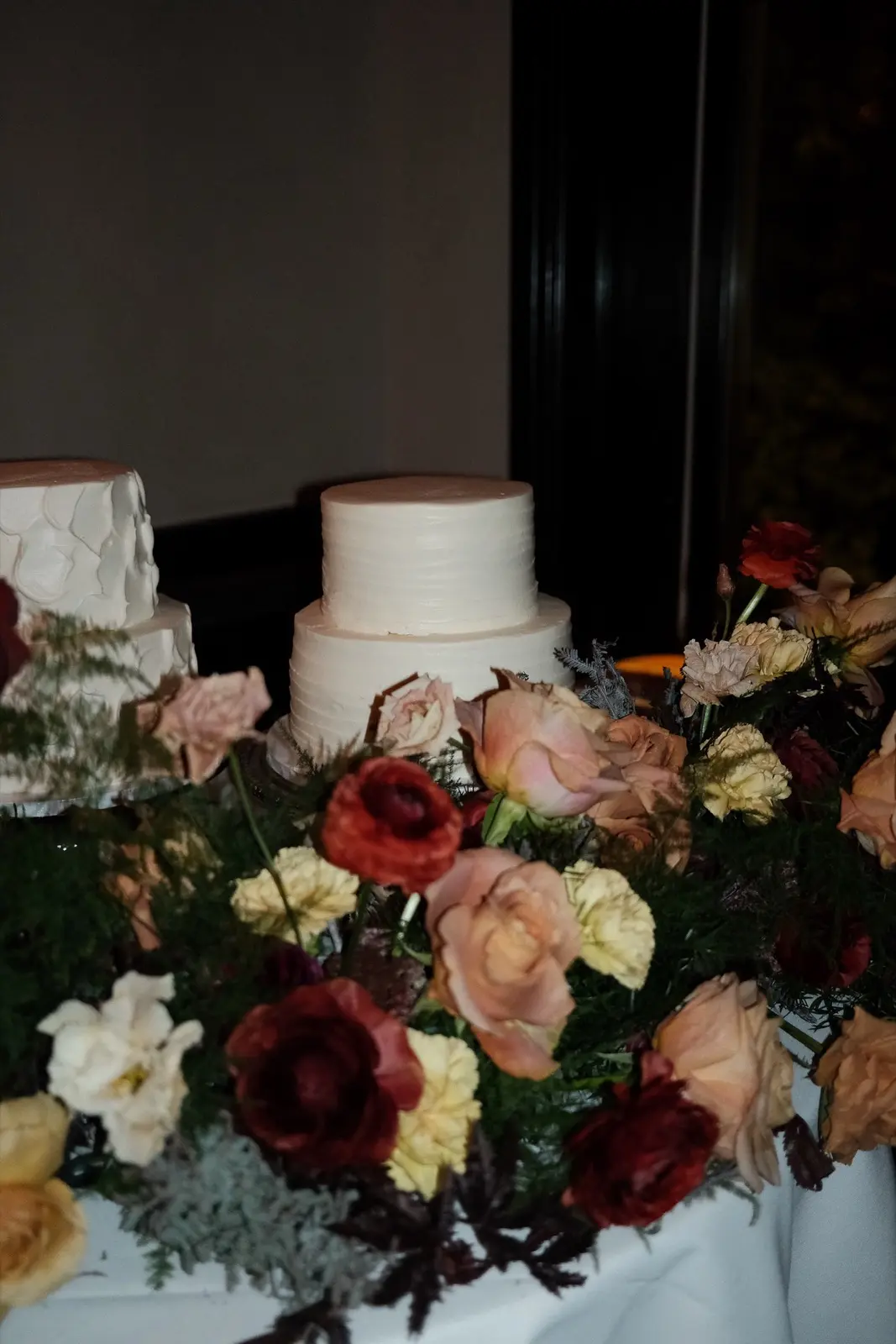 Floral arrangement by Blossomer Floral