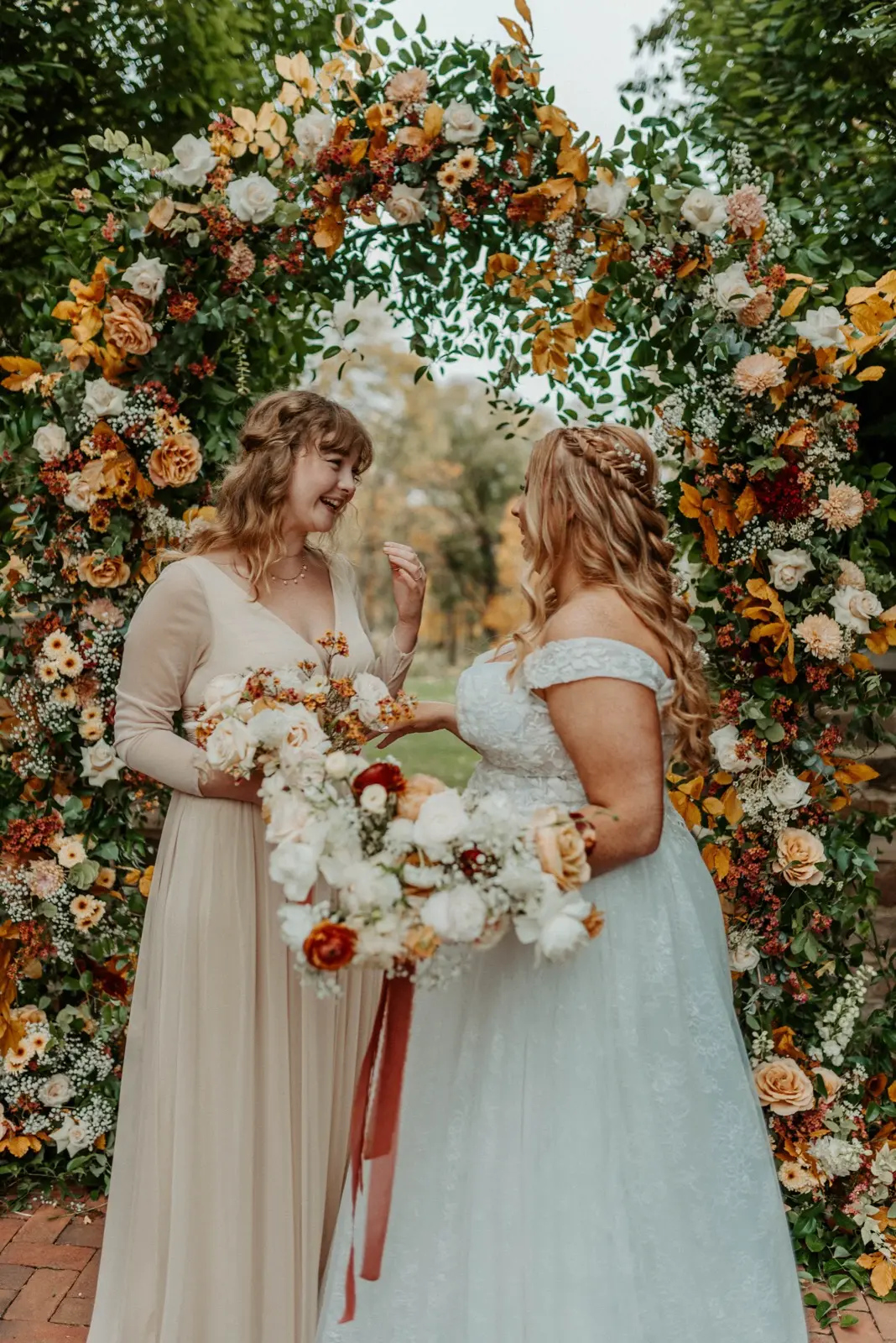 Floral arrangement by Blossomer Floral