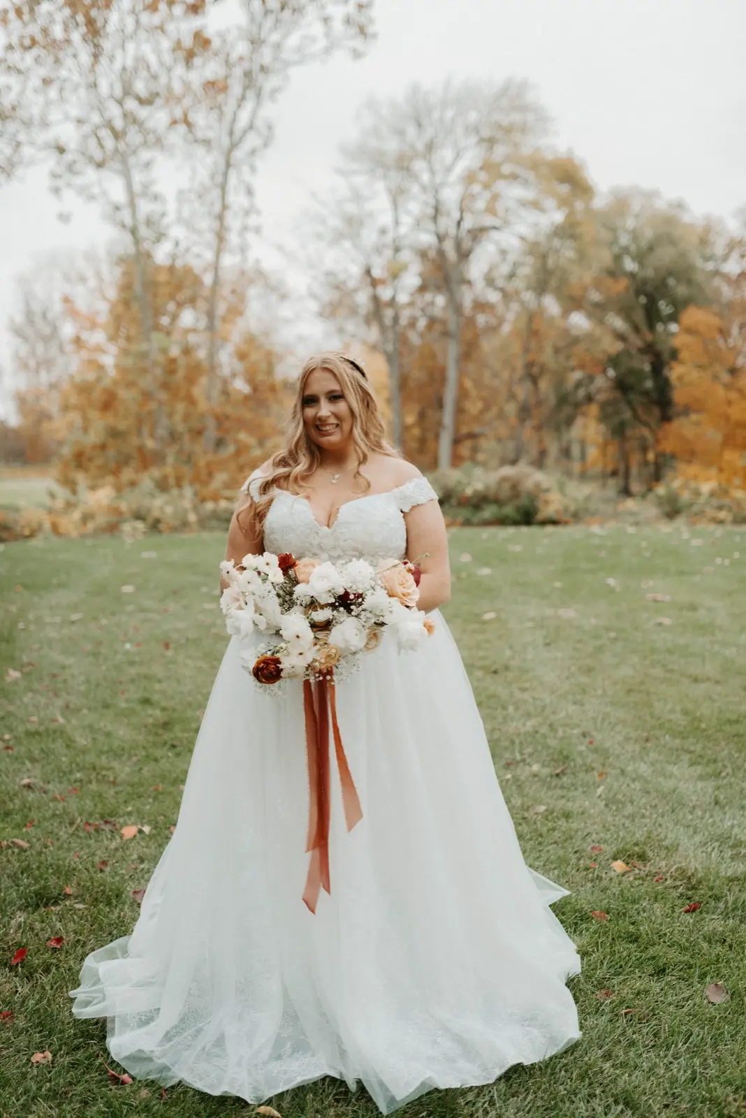 Floral arrangement by Blossomer Floral