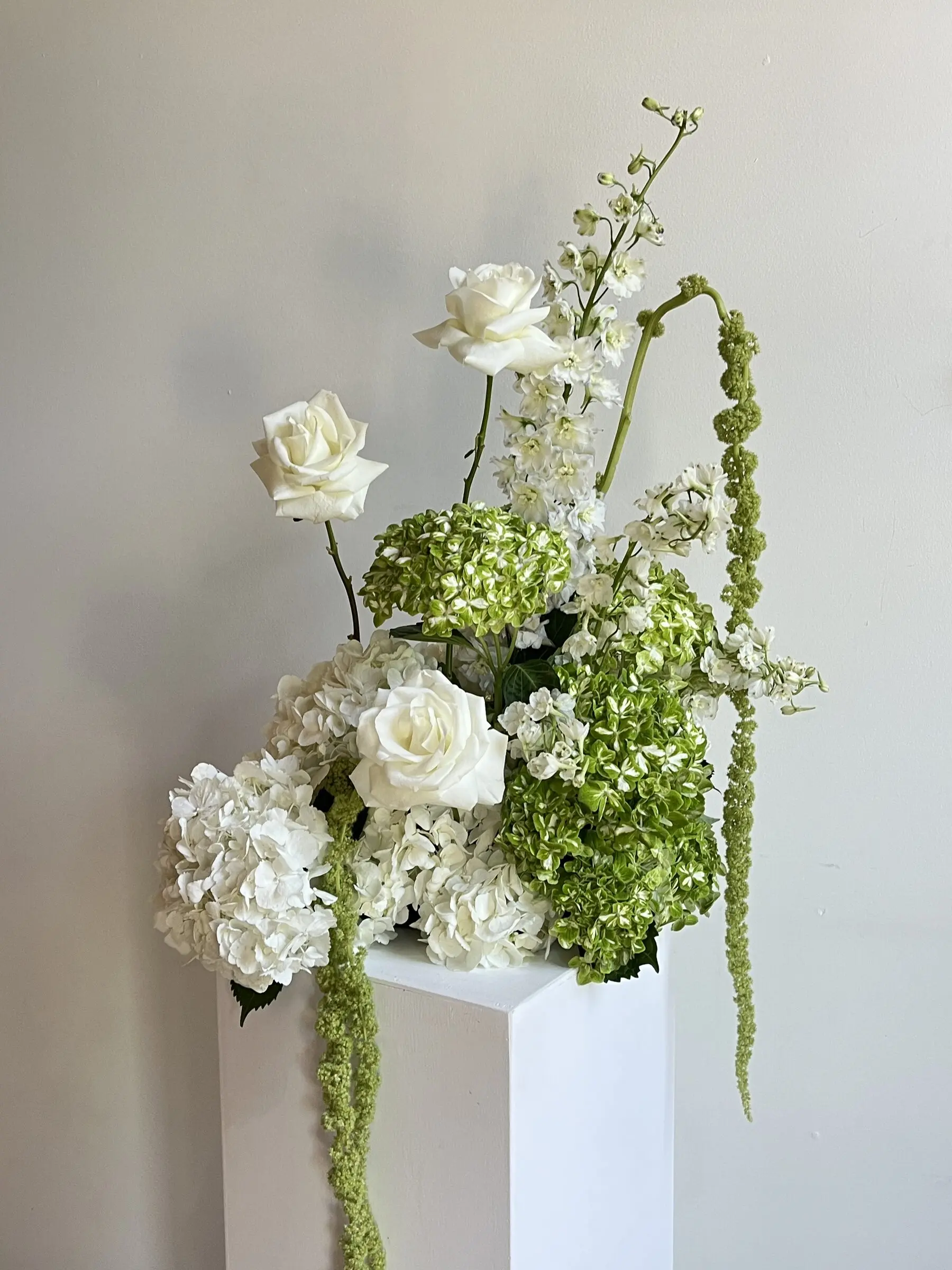 Floral arrangement by Blossomer Floral