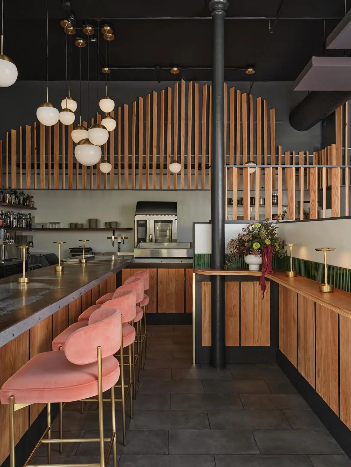 Floral arrangement by Blossomer Floral